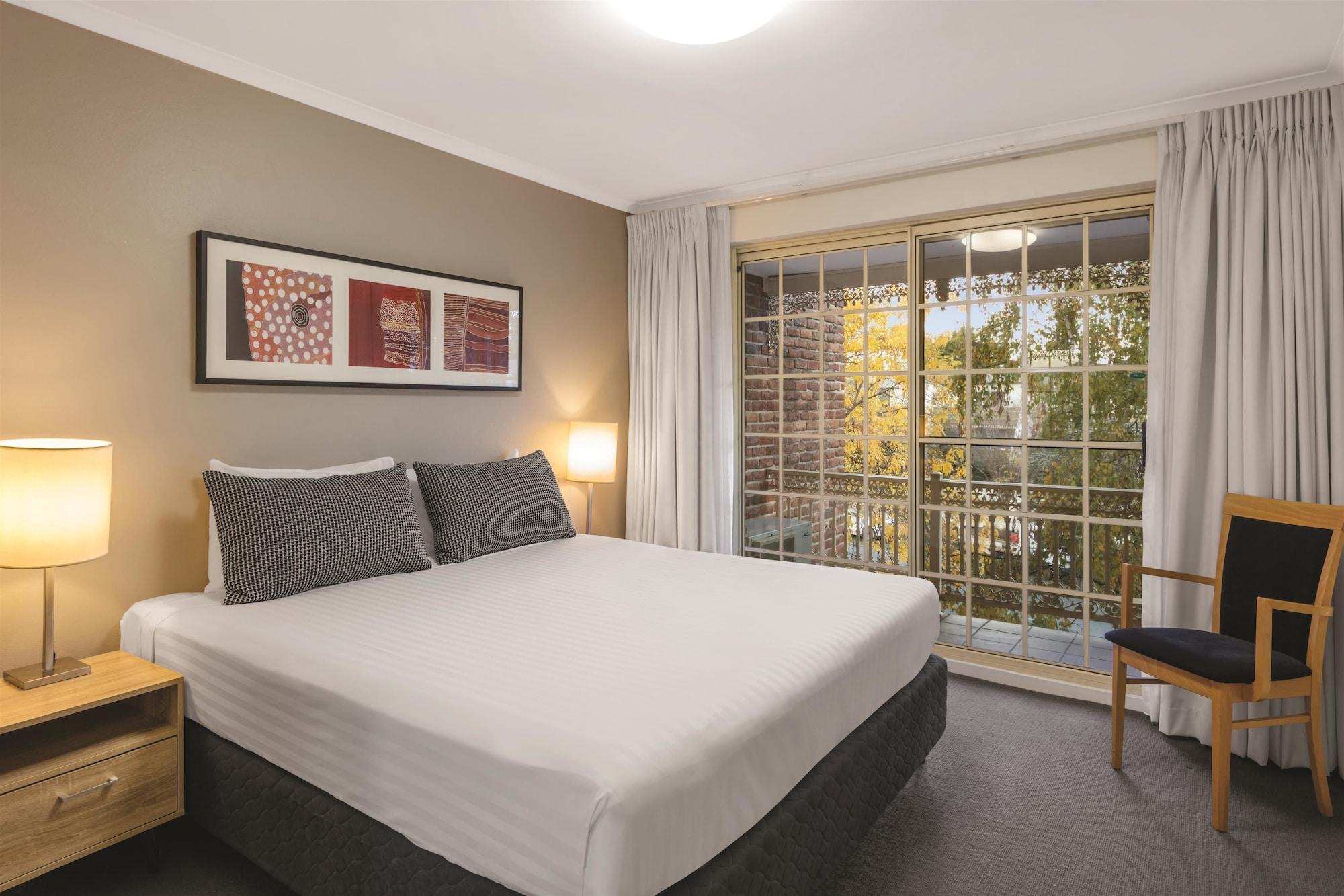 Adina Serviced Apartments Canberra Kingston Exteriér fotografie
