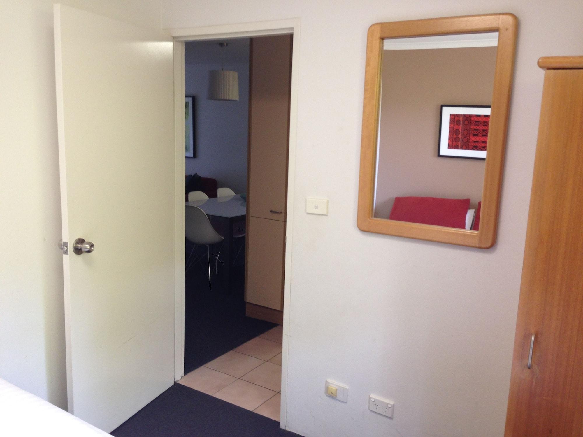 Adina Serviced Apartments Canberra Kingston Exteriér fotografie